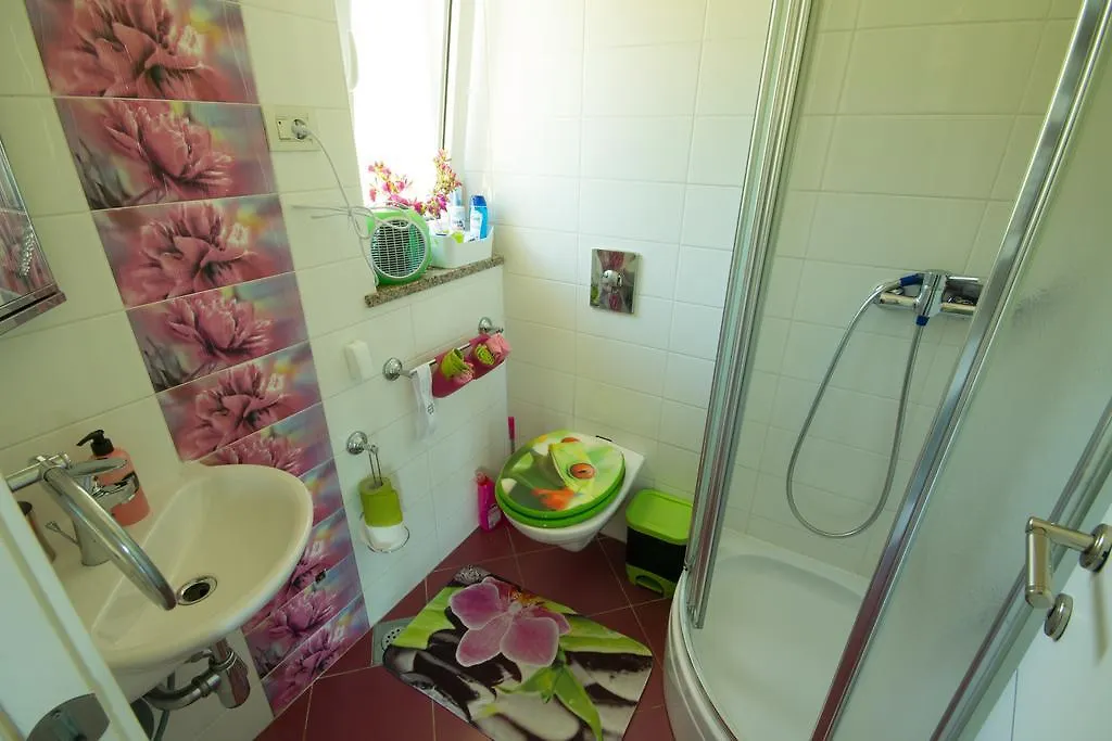 Villa Dinka Vip Apartmani Opatija Apartmán